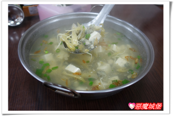 【嘉義。東石】漁人碼頭 + 鰲鼓溼地 + 彰化王功漁港 ~ 好吃的海鮮 + 風很大的濱海公路一日遊 !