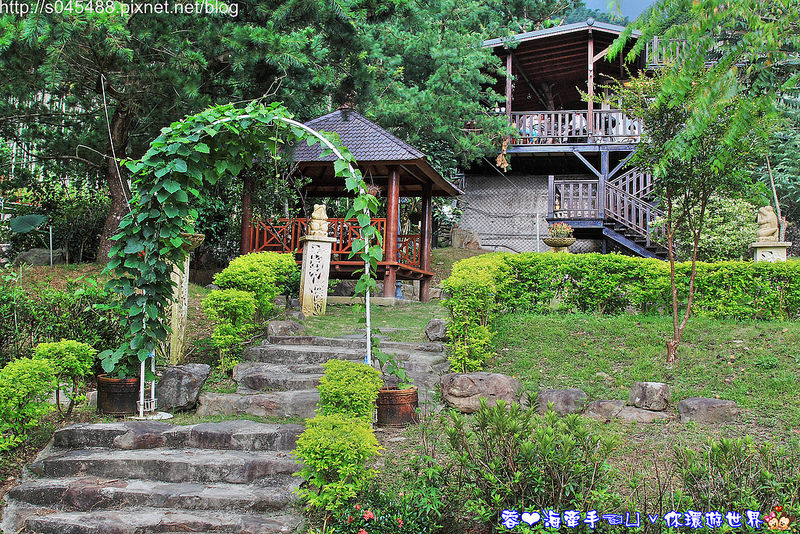 【南投▍住宿】月牙莊景觀休閒渡假山莊♥歐式的浪漫風情，是一種頂級奢華的享受~(文末送禮*2)