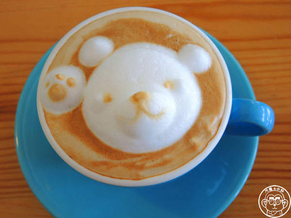52caf'e：呷飽祙【台中西區･52 Cafe】小熊拉花萌萌噠