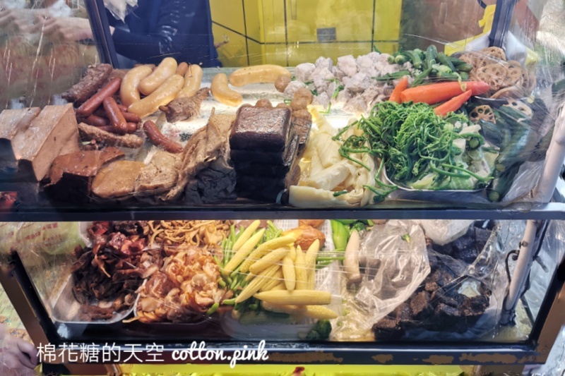 台中一日遊推薦|東海喝茶、逢甲吃美食~不出國也有滿滿異國體驗