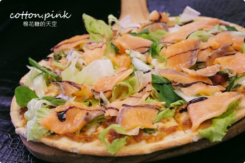 台中一日遊推薦|東海喝茶、逢甲吃美食~不出國也有滿滿異國體驗