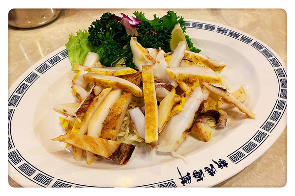 【台北美食】新港海鮮 ~ 澳底海鮮餐廳推薦❤️新鮮又好吃/聚餐/桌菜 - 澳底漁港