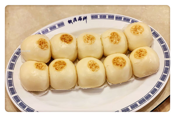 【台北美食】新港海鮮 ~ 澳底海鮮餐廳推薦❤️新鮮又好吃/聚餐/桌菜 - 澳底漁港