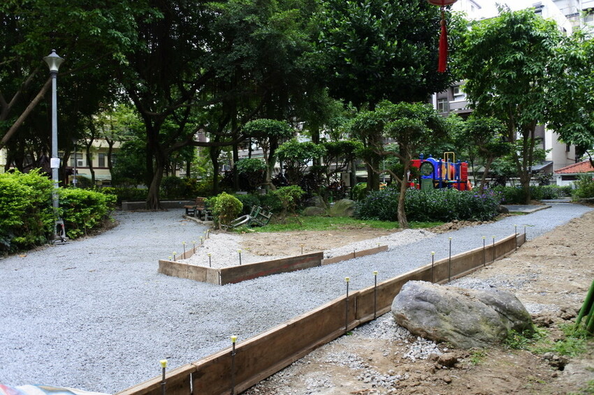 DSC_0985.JPG DSC_0985.JPG