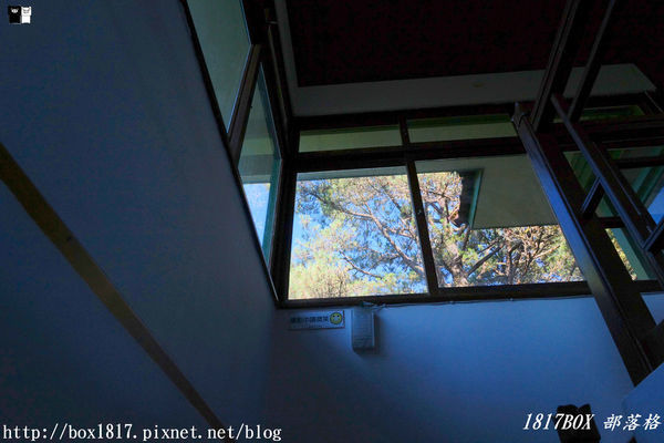 【台中。和平】秋遊福壽山農場。台灣最有靈氣的達觀亭天池。露營區蘋果屋。蘋果王。鴛鴦湖楓葉