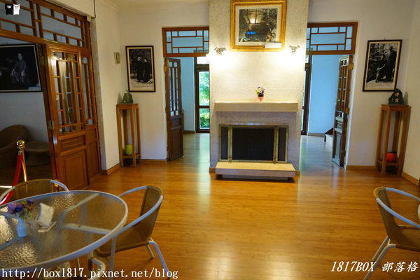 【台中。和平】秋遊福壽山農場。台灣最有靈氣的達觀亭天池。露營區蘋果屋。蘋果王。鴛鴦湖楓葉