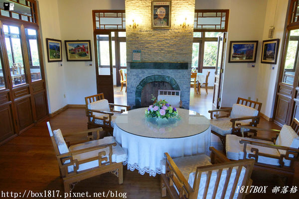 【台中。和平】秋遊福壽山農場。台灣最有靈氣的達觀亭天池。露營區蘋果屋。蘋果王。鴛鴦湖楓葉