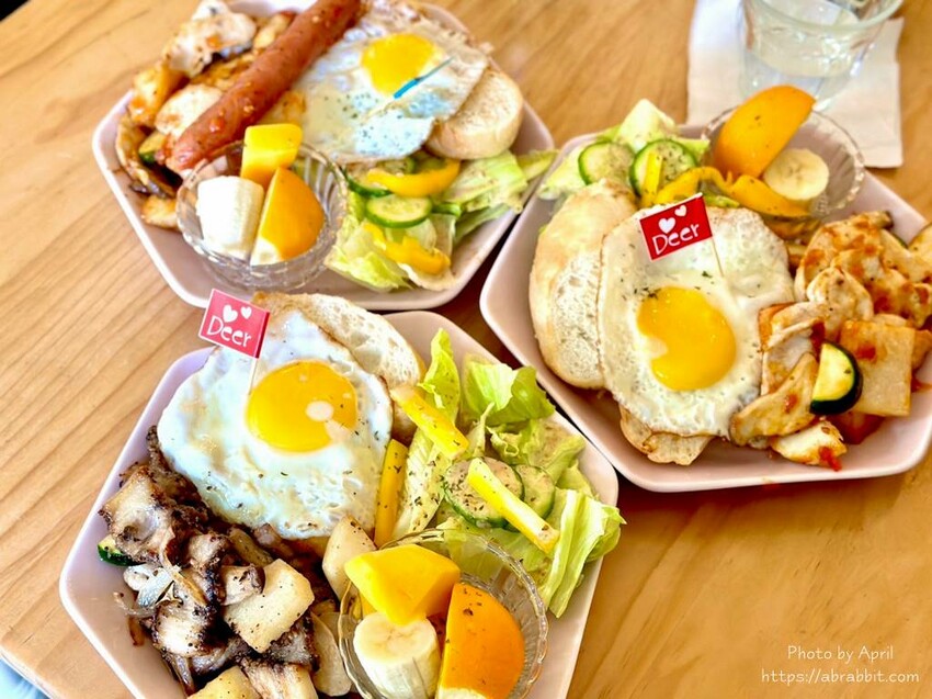 台中市西區迷鹿咖啡-隱身在民宅巷弄內的迷人小店，近一中、台體