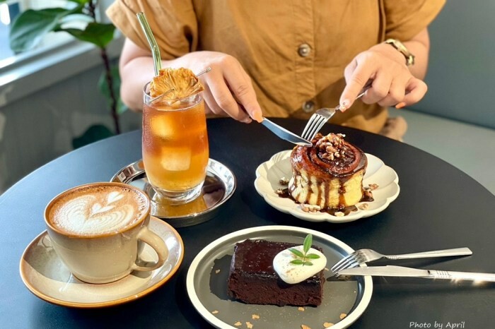 台中市西區迷鹿咖啡-隱身在民宅巷弄內的迷人小店，近一中、台體