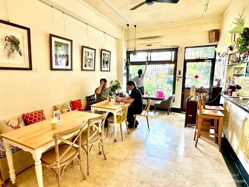 台中市西區迷鹿咖啡-隱身在民宅巷弄內的迷人小店，近一中、台體