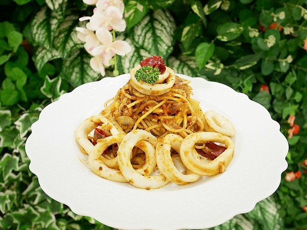 Alessi Cafe:ALESSI Café-台中大遠百義式料理 義大利麵、義式披薩和燉飯都夠水準 是逛街休憩的好地方