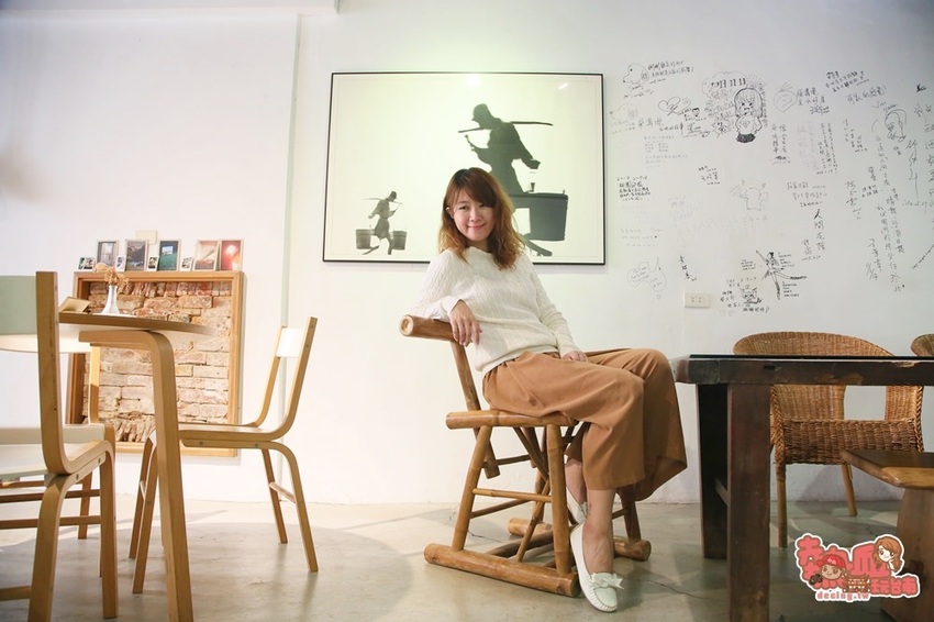 台南信義街內的百年老宅民宿,金曲歌王的台南客廳:屎溝墘客廳(秋冬旅遊補助「台南市海市山盟城鎮漫遊X民宿好眠」活動) - 熱血玩台南。跳躍新世界