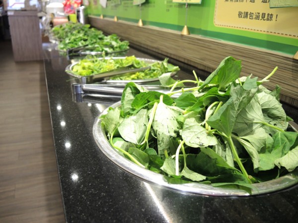 台北南京三民)櫻之田野養生野菜鍋(台北店)-吃火鍋也能看蓮花秀,回訪率100%