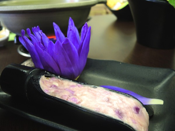 台北南京三民)櫻之田野養生野菜鍋(台北店)-吃火鍋也能看蓮花秀,回訪率100%