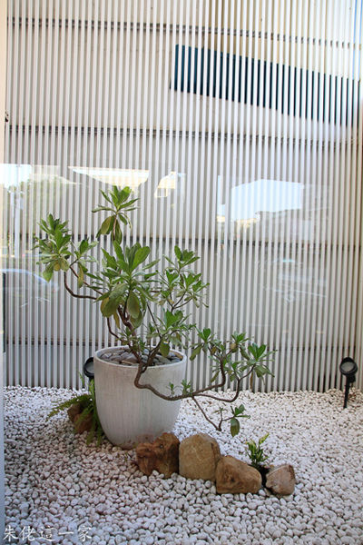 IMG_0757.jpg IMG_0757.jpg