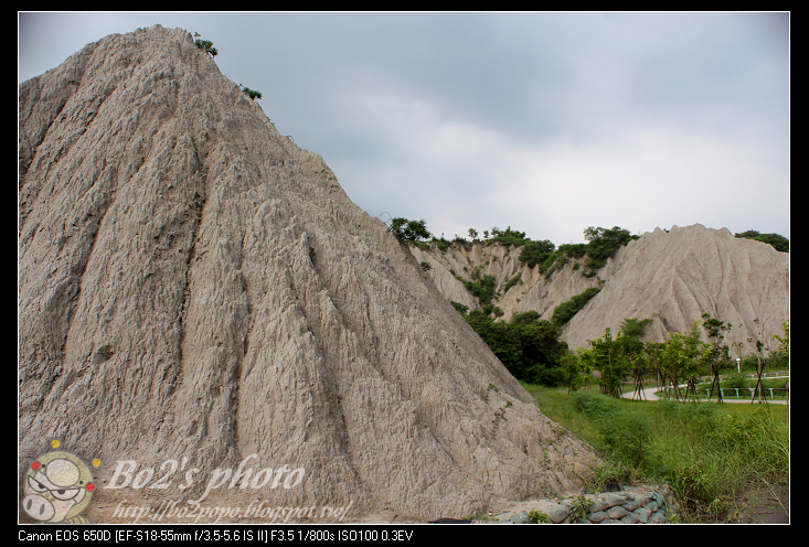 高雄.田寮-月世界特殊惡地形+泥火山