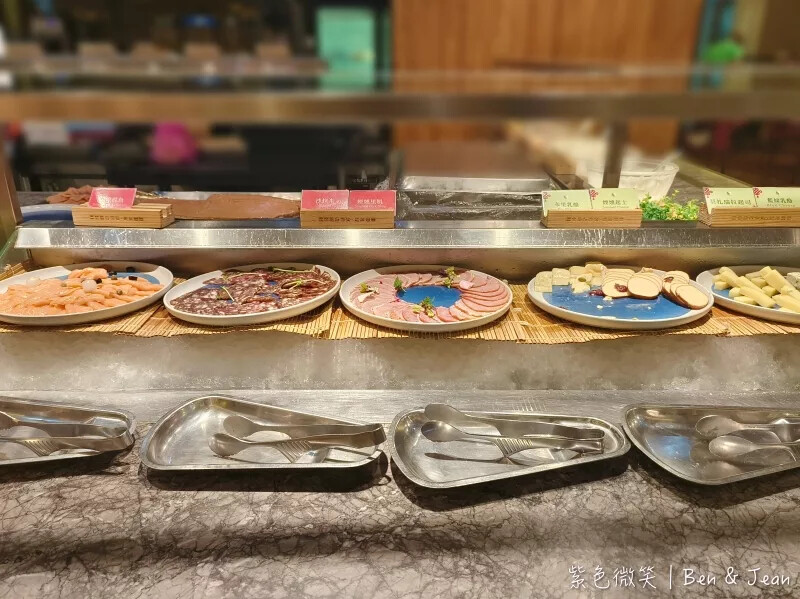 宜蘭縣礁溪鄉宜蘭【礁溪長榮鳳凰酒店】五星級飯店溫泉泡湯SPA溫水泳池、高級湯屋、桂冠自助吃到飽餐廳超推薦