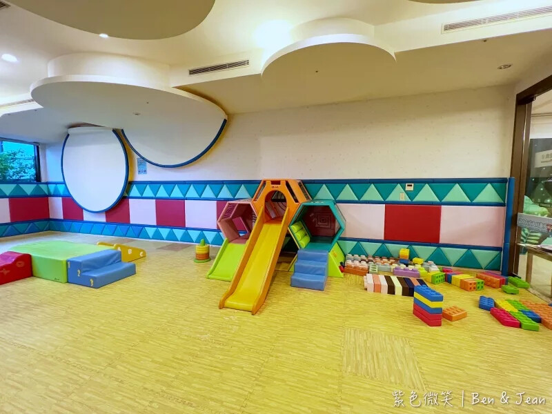 宜蘭縣礁溪鄉宜蘭【礁溪長榮鳳凰酒店】五星級飯店溫泉泡湯SPA溫水泳池、高級湯屋、桂冠自助吃到飽餐廳超推薦