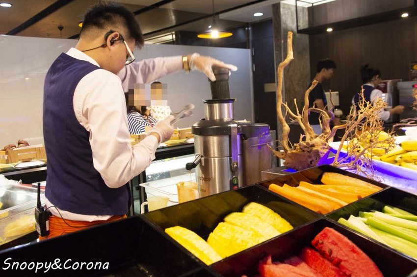 【住宿．宜蘭】礁溪長榮鳳凰酒店～2018秋季住房專案／秋逗．夜遊．泰精彩。1500坪親水空間、多元遊樂設施，輕鬆度假享受悠閒