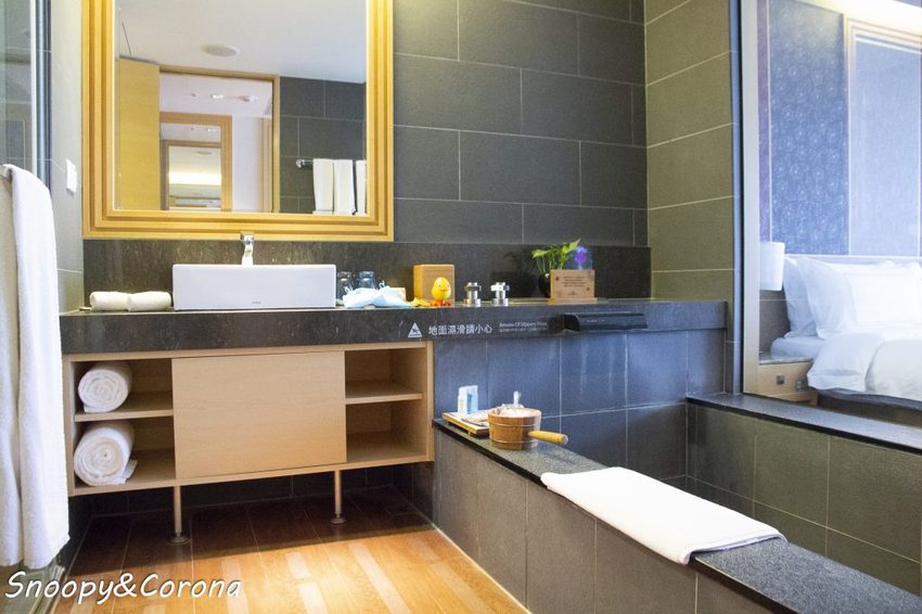 【住宿．宜蘭】礁溪長榮鳳凰酒店～2018秋季住房專案／秋逗．夜遊．泰精彩。1500坪親水空間、多元遊樂設施，輕鬆度假享受悠閒