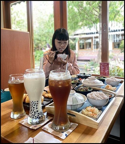 【台中南屯/寵物友善/景觀餐廳推薦】【田寮農莊】庭園景觀餐廳