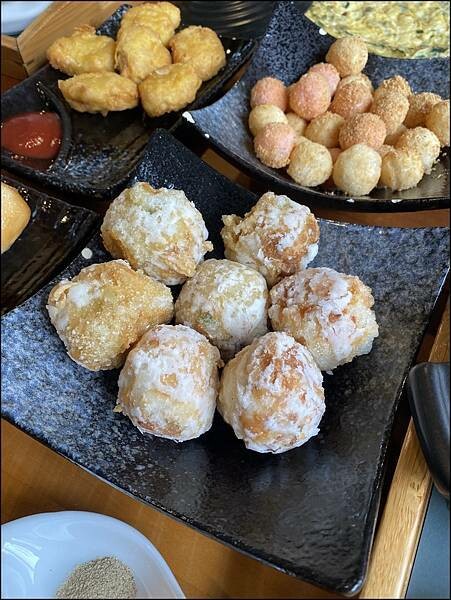 【台中南屯/寵物友善/景觀餐廳推薦】【田寮農莊】品嚐農莊農家菜,深藏在巷弄裡的田園風光,只拿出家人愛吃