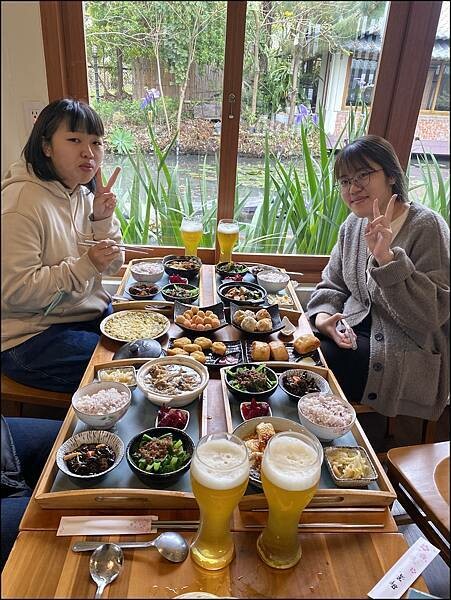 【台中南屯/寵物友善/景觀餐廳推薦】【田寮農莊】品嚐農莊農家菜,深藏在巷弄裡的田園風光,只拿出家人愛吃