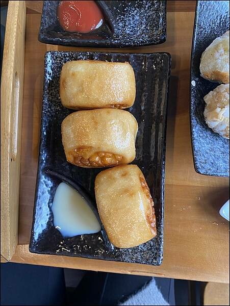 【台中南屯/寵物友善/景觀餐廳推薦】【田寮農莊】品嚐農莊農家菜,深藏在巷弄裡的田園風光,只拿出家人愛吃