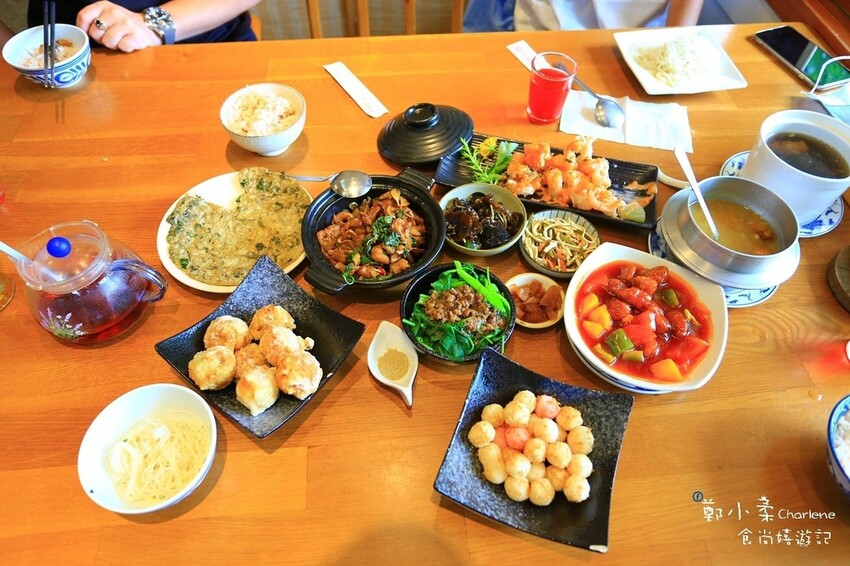 台中南屯|田寮農莊-飄香20年中式古早味湖景庭園.寵物友善景觀餐廳.午餐.下午茶.晚餐.辦桌簡餐.包廂吹冷氣|