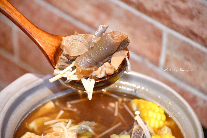 三重自強路串燒│紅紅木串燒51 羊肉爐---.jpg