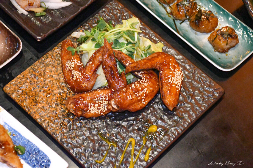 三重自強路串燒│紅紅木串燒38 原味雞翅(4隻).jpg