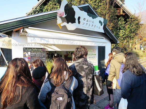 湯布院湯の坪街道(由布見通)：好玩.. 好吃.. 好好逛...    の湯布院町