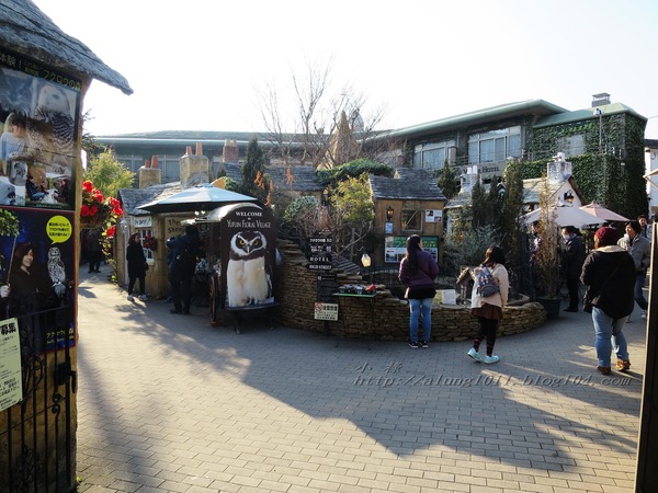 湯布院湯の坪街道(由布見通)：好玩.. 好吃.. 好好逛...    の湯布院町