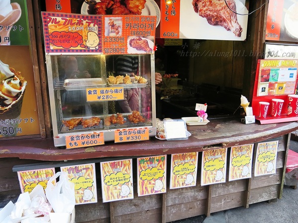 湯布院湯の坪街道(由布見通)：好玩.. 好吃.. 好好逛...    の湯布院町