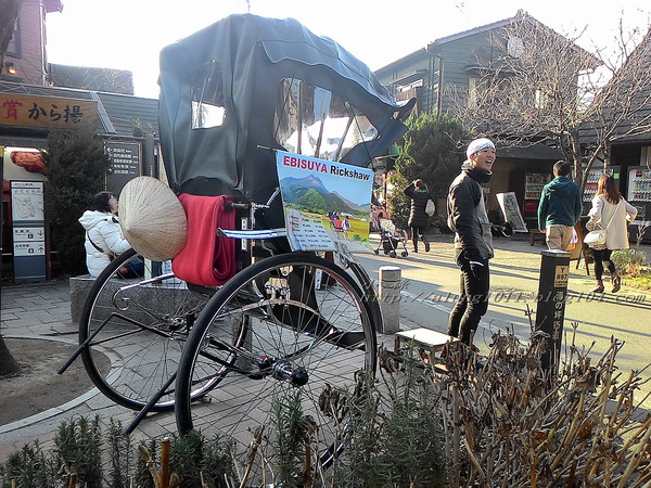 湯布院湯の坪街道(由布見通)：好玩.. 好吃.. 好好逛...    の湯布院町