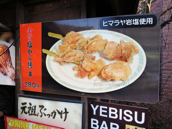 湯布院湯の坪街道(由布見通)：好玩.. 好吃.. 好好逛...    の湯布院町