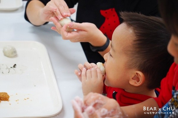 聯全麻糬:【宜蘭員山景點】聯全麻糬DIY體驗・親子旅遊推薦、好玩又好吃