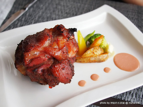 米克諾斯花園餐廳：【食記】田野中的失落莊園 @ 南投-中興新村-Mykonos 米克諾斯-經典品味花園