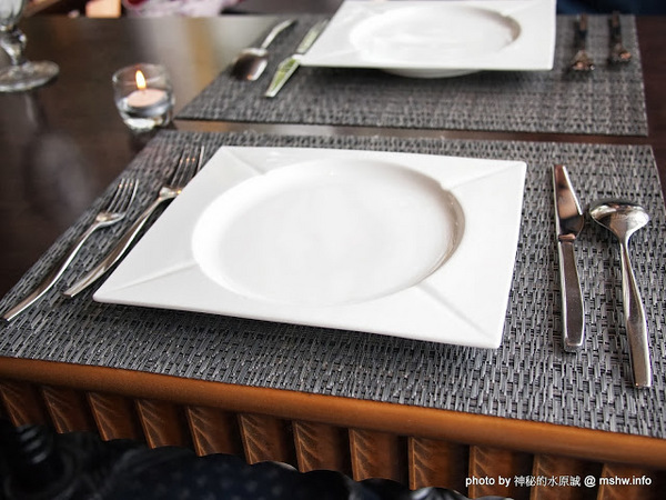 米克諾斯花園餐廳：【食記】田野中的失落莊園 @ 南投-中興新村-Mykonos 米克諾斯-經典品味花園