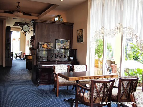 米克諾斯花園餐廳：【食記】田野中的失落莊園 @ 南投-中興新村-Mykonos 米克諾斯-經典品味花園