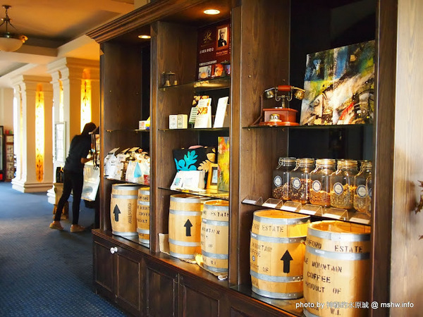 米克諾斯花園餐廳：【食記】田野中的失落莊園 @ 南投-中興新村-Mykonos 米克諾斯-經典品味花園