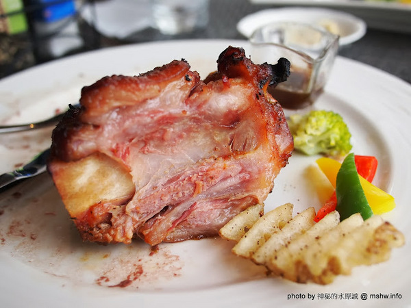 米克諾斯花園餐廳：【食記】田野中的失落莊園 @ 南投-中興新村-Mykonos 米克諾斯-經典品味花園