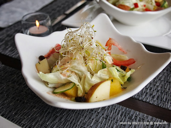 米克諾斯花園餐廳：【食記】田野中的失落莊園 @ 南投-中興新村-Mykonos 米克諾斯-經典品味花園