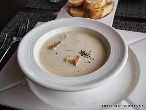 米克諾斯花園餐廳：【食記】田野中的失落莊園 @ 南投-中興新村-Mykonos 米克諾斯-經典品味花園