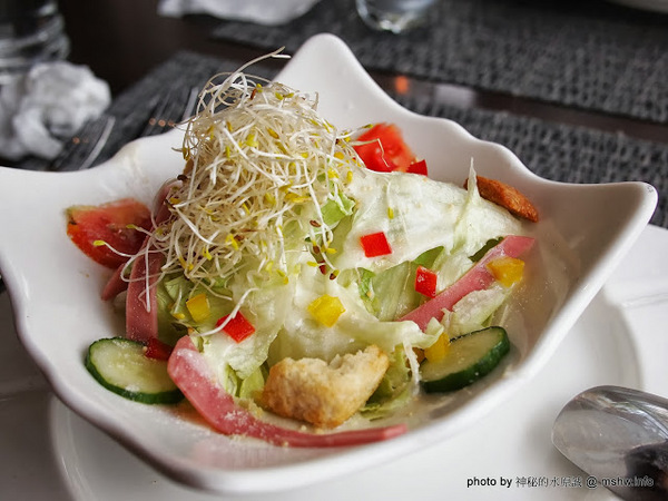 米克諾斯花園餐廳：【食記】田野中的失落莊園 @ 南投-中興新村-Mykonos 米克諾斯-經典品味花園