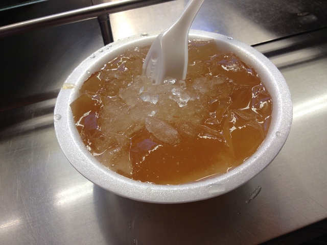 [城中市場] Ｑ彈貓耳朵、手工家常麵、酸甜愛玉冰