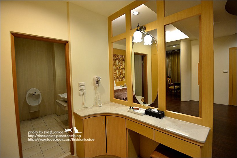 DSC_8611.JPG DSC_8611.JPG