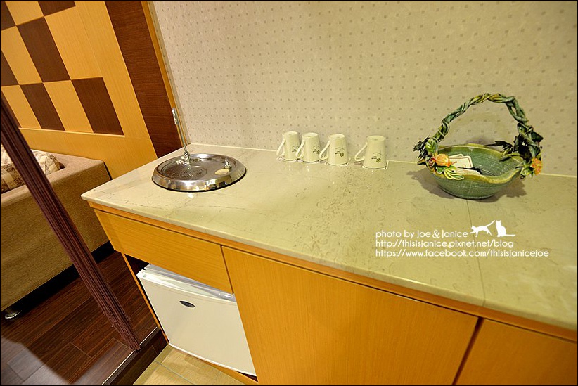 DSC_8608.JPG DSC_8608.JPG