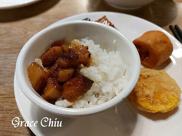 大戈壁蒙古烤肉 台北蒙古烤肉加火鍋吃到飽 飲料吧珍珠奶茶 台北吃到飽推薦 捷運松江南京站