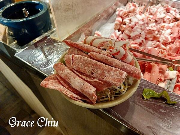 大戈壁蒙古烤肉 台北蒙古烤肉加火鍋吃到飽 飲料吧珍珠奶茶 台北吃到飽推薦 捷運松江南京站